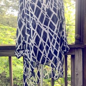 Chico’s blouse, blue n white, Chico’s size 1 (M)